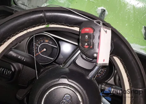 2020 Jeep Wrangler Unlimited Sahara 4X4 z USA, uszkodzony, nr VIN 1C4HJXEN7LW129254